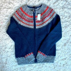 Gap sweater